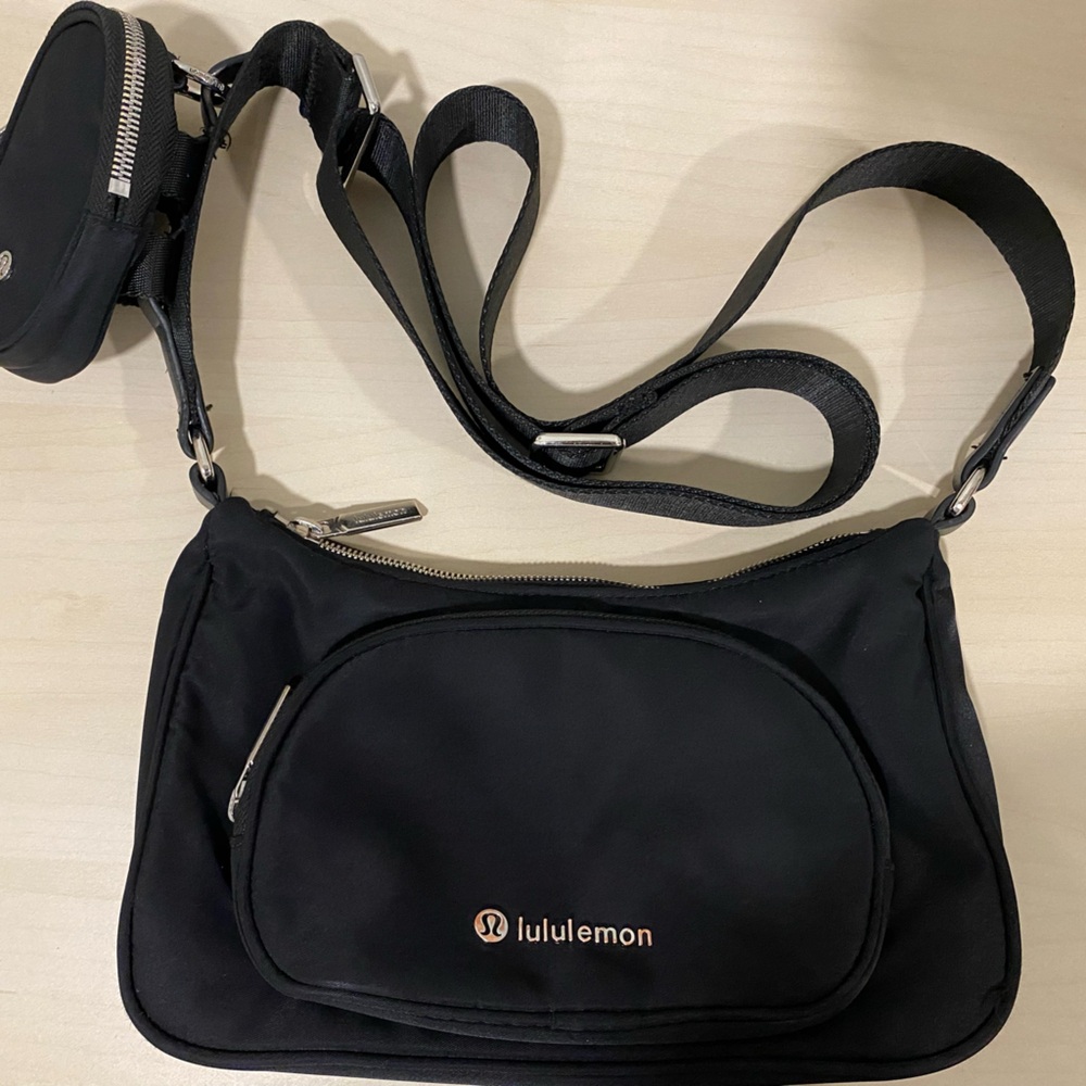 Lululemon Crossbody Bag with Nano Pouch 2L